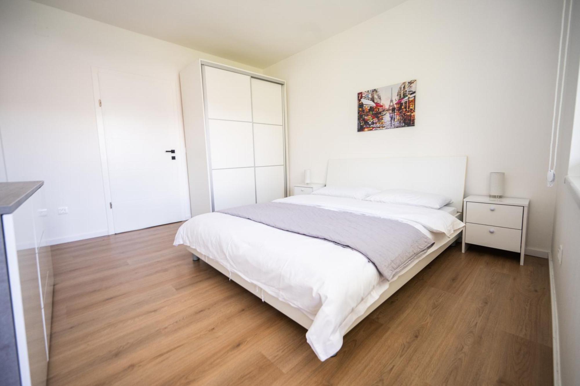 Bright 2Bdr Apartment With Balcony - Free Parking 사라예보 외부 사진